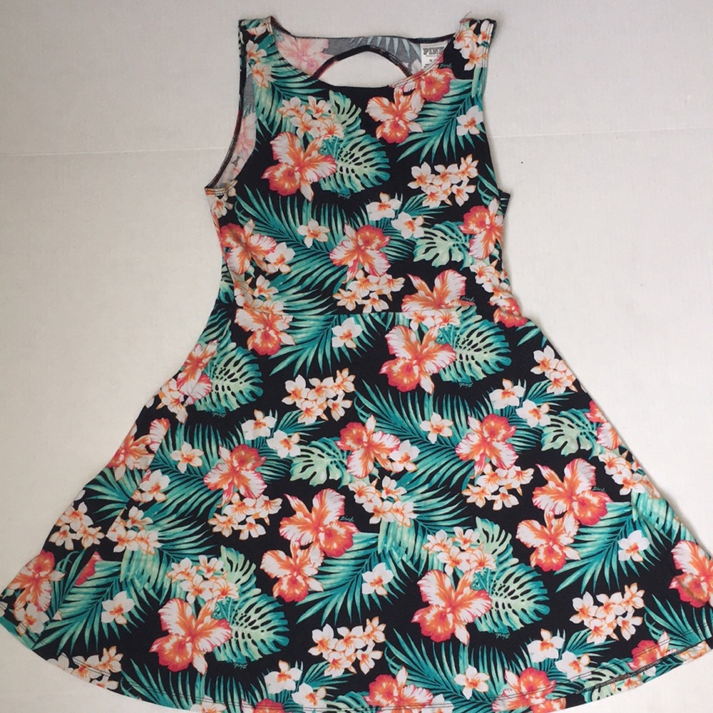 PINK by Victoria's Secret Floral Fit-and-Flare Skater Dress — Size M